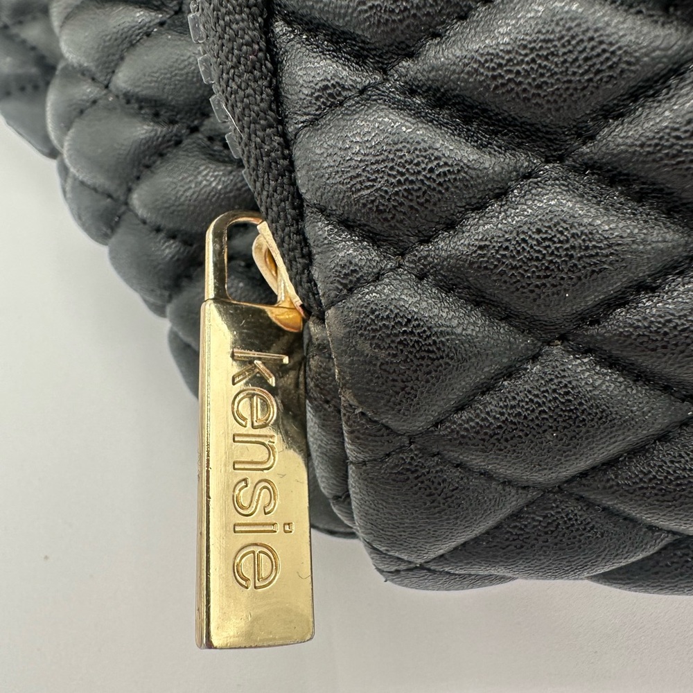 Kensie Black Quilted Fanny Pack w/ Leopard Strap – EUC ♥️ - Picture 16 of 17